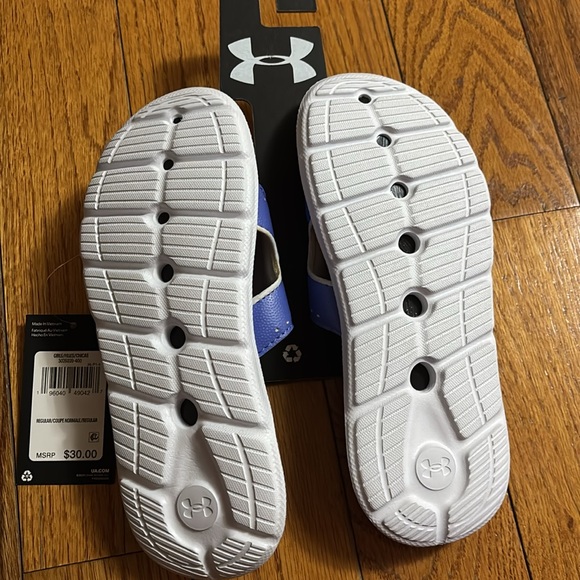 ****NEW **** Children Under Armour Blue Slide Sandals - Picture 3 of 3